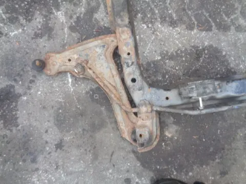 Ψαλίδι Εμπρός Αριστερό για OPEL ASTRA (1991 - 1994) F *ΔΒ* ΠΑΛΕΤΑ *35* Ψαλίδι Εμπρός Αριστερό για OPEL ASTRA (1991 - 1994) F *ΔΒ* ΠΑΛΕΤΑ *35*