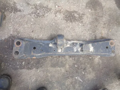 Γέφυρα Βάση Σασμάν για DAIHATSU TERIOS (1997 - 2000) (J100) *ΔΒ* Γέφυρα Βάση Σασμάν για DAIHATSU TERIOS (1997 - 2000) (J100) *ΔΒ*