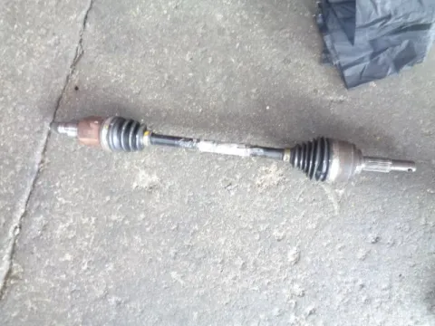 Ημιαξόνιο Εμπρός Αριστερό Αυτόματο για NISSAN NOTE (2009 - 2013) (E11) Ημιαξόνιο Εμπρός Αριστερό Αυτόματο για NISSAN NOTE (2009 - 2013) (E11)