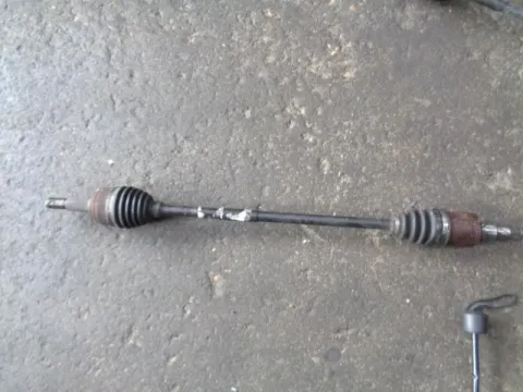Ημιαξόνιο Εμπρός Δεξί Αυτόματο για NISSAN NOTE (2009 - 2013) (E11) Ημιαξόνιο Εμπρός Δεξί Αυτόματο για NISSAN NOTE (2009 - 2013) (E11)