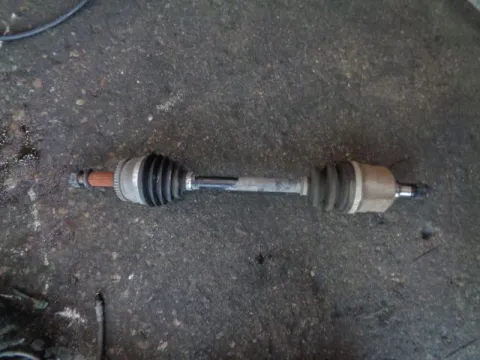 Ημιαξόνιο Εμπρός Αριστερό Με ABS για HYUNDAI i30 (2007 - 2012) 1600 D4FB Diesel 116 CRDi Ημιαξόνιο Εμπρός Αριστερό Με ABS για HYUNDAI i30 (2007 - 2012) 1600 D4FB Diesel 116 CRDi