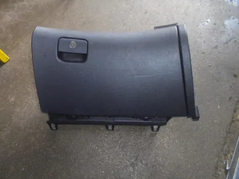 Ντουλαπάκι για HYUNDAI i30 (2007 - 2012) *Γ* Ντουλαπάκι για HYUNDAI i30 (2007 - 2012) *Γ*