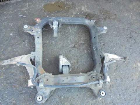 Γέφυρα Εμπρός Πλαίσιο για OPEL VECTRA (2002 - 2005) C / Diesel *ΔΒ* ΠΑΛΕΤΑ *125* Γέφυρα Εμπρός Πλαίσιο για OPEL VECTRA (2002 - 2005) C / Diesel *ΔΒ* ΠΑΛΕΤΑ *125*