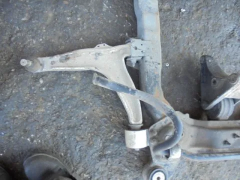 Ψαλίδι Εμπρός Αριστερό για OPEL VECTRA (2002 - 2005) C / / Diesel *ΔΒ* ΠΑΛΕΤΑ *125* Ψαλίδι Εμπρός Αριστερό για OPEL VECTRA (2002 - 2005) C / / Diesel *ΔΒ* ΠΑΛΕΤΑ *125*
