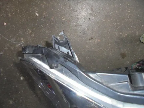 Φανάρι Εμπρός Δεξί (Σπασμένες Βάσεις) για PEUGEOT 107 (2006 - 2009) , (2010 - 2013) -  Φανάρι Εμπρός Δεξί (Σπασμένες Βάσεις) για PEUGEOT 107 (2006 - 2009) , (2010 - 2013) -