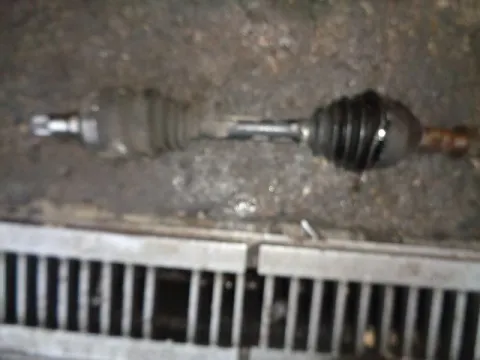 Ημιαξόνιο Εμπρός Αριστερό Diesel για OPEL VECTRA (2002 - 2005) C Ημιαξόνιο Εμπρός Αριστερό Diesel για OPEL VECTRA (2002 - 2005) C