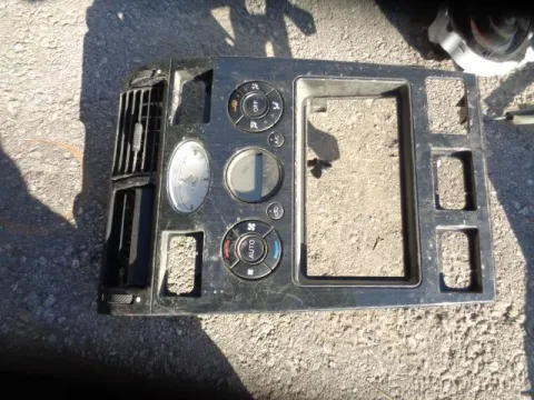 Κονσόλα Με Χειριστήρια Καλοριφέρ 157H18D451AC για FORD MONDEO (2000 - 2003) Mk3a ΠΑΛΕΤΑ 1 *242439* Κονσόλα Με Χειριστήρια Καλοριφέρ 157H18D451AC για FORD MONDEO (2000 - 2003) Mk3a ΠΑΛΕΤΑ 1 *242439*