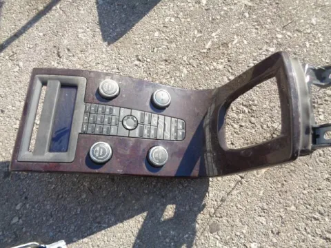 Κονσόλα Με Χειριστήρια Καλοριφέρ για VOLVO C70 (2007 - 2010) ΠΑΛΕΤΑ 1 *242439* Κονσόλα Με Χειριστήρια Καλοριφέρ για VOLVO C70 (2007 - 2010) ΠΑΛΕΤΑ 1 *242439*