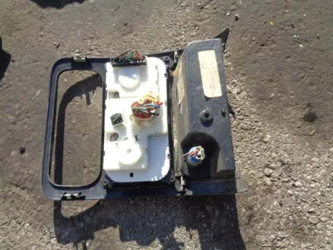 Κονσόλα Με Χειριστήρια Καλοριφέρ 55037533AD για JEEP CHEROKEE (2002 -2005) (KJ) , (2005 - 2008) (KJ) ΠΑΛΕΤΑ 1 *240423* -  Κονσόλα Με Χειριστήρια Καλοριφέρ 55037533AD για JEEP CHEROKEE (2002 -2005) (KJ) , (2005 - 2008) (KJ) ΠΑΛΕΤΑ 1 *240423* -