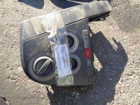 Κονσόλα Με Χειριστήρια Καλοριφέρ για DAIHATSU CUORE (2007 - ) VIII ΠΑΛΕΤΑ 1 *239595* Κονσόλα Με Χειριστήρια Καλοριφέρ για DAIHATSU CUORE (2007 - ) VIII ΠΑΛΕΤΑ 1 *239595*