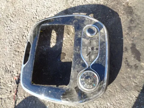 Κονσόλα Με Χειριστήρια Καλοριφέρ 275108796R για RENAULT CAPTUR (2014 - 2016) ΠΑΛΕΤΑ 1 *243778* Κονσόλα Με Χειριστήρια Καλοριφέρ 275108796R για RENAULT CAPTUR (2014 - 2016) ΠΑΛΕΤΑ 1 *243778*