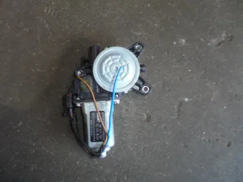 Γρύλος Παραθύρου Μοτερ Πίσω Αριστερό 2pin για CHEVROLET - DAEWOO AVEO (2008 - 2011) (T250) Γρύλος Παραθύρου Μοτερ Πίσω Αριστερό 2pin για CHEVROLET - DAEWOO AVEO (2008 - 2011) (T250)