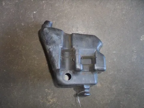 Δοχείο Υαλοκαθαριστήρων για CITROEN SAXO (1999 - 2002) (S) Δοχείο Υαλοκαθαριστήρων για CITROEN SAXO (1999 - 2002) (S)