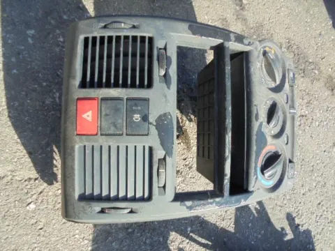 Κονσόλα Με Χειριστήρια Καλοριφέρ για HYUNDAI GETZ (2002 - 2005) (TB) ΠΑΛΕΤΑ 1 *239582* Κονσόλα Με Χειριστήρια Καλοριφέρ για HYUNDAI GETZ (2002 - 2005) (TB) ΠΑΛΕΤΑ 1 *239582*