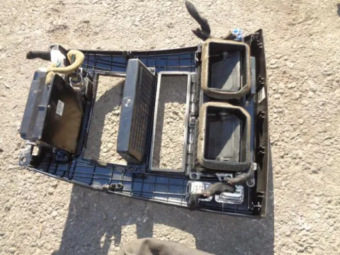 Κονσόλα 974102E000 για HYUNDAI TUCSON (2004 - 2010) (JM) ΠΑΛΕΤΑ 1 *239595* -  Κονσόλα 974102E000 για HYUNDAI TUCSON (2004 - 2010) (JM) ΠΑΛΕΤΑ 1 *239595* -