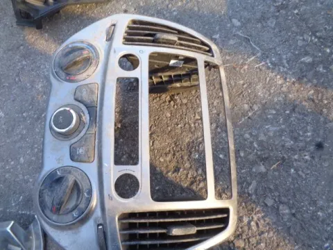 Κονσόλα Με Χειριστήρια Καλοριφέρ 972504P560 για HYUNDAI i20 (2012 - 2015) ( ) ΠΑΛΕΤΑ 1 *239582* Κονσόλα Με Χειριστήρια Καλοριφέρ 972504P560 για HYUNDAI i20 (2012 - 2015) ( ) ΠΑΛΕΤΑ 1 *239582*