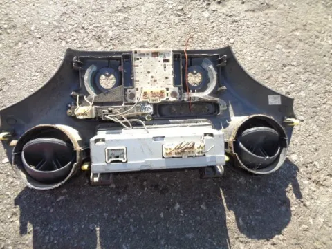 Κονσόλα Με Χειριστήρια Καλοριφέρ για TOYOTA YARIS (1999 - 2002) (XP10) ΠΑΛΕΤΑ 1 *242441* -  Κονσόλα Με Χειριστήρια Καλοριφέρ για TOYOTA YARIS (1999 - 2002) (XP10) ΠΑΛΕΤΑ 1 *242441* -