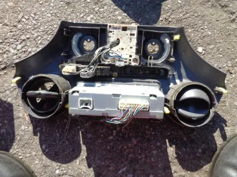 Κονσόλα Με Χειριστήρια Καλοριφέρ για TOYOTA YARIS (2003 - 2005) (XP10) ΠΑΛΕΤΑ 1 *242441* -  Κονσόλα Με Χειριστήρια Καλοριφέρ για TOYOTA YARIS (2003 - 2005) (XP10) ΠΑΛΕΤΑ 1 *242441* -
