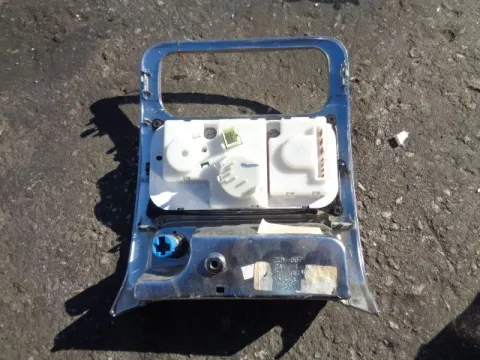 Κονσόλα Με Χειριστήρια Καλοριφέρ 55037533AD για JEEP CHEROKEE (2005 - 2008) (KJ) ΠΑΛΕΤΑ 1 *240423* -  Κονσόλα Με Χειριστήρια Καλοριφέρ 55037533AD για JEEP CHEROKEE (2005 - 2008) (KJ) ΠΑΛΕΤΑ 1 *240423* -