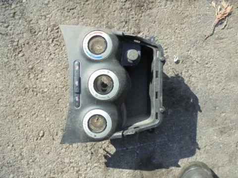 Κονσόλα για HYUNDAI i10 (2008 - 2011) ΠΑΛΕΤΑ 2 *242431* Κονσόλα για HYUNDAI i10 (2008 - 2011) ΠΑΛΕΤΑ 2 *242431*