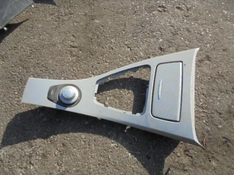 Κονσόλα Κεντρική 51167078571 για BMW 3 Series (2005 - 2008) (E90-1-2-3) ΠΑΛΕΤΑ 1 *240423* Κονσόλα Κεντρική 51167078571 για BMW 3 Series (2005 - 2008) (E90-1-2-3) ΠΑΛΕΤΑ 1 *240423*