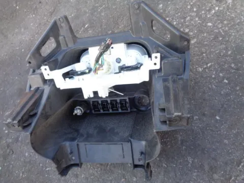 Κονσόλα Με Χειριστήρια Καλοριφέρ 74400A62R0 για SUZUKI IGNIS (2016 - ) () ΠΑΛΕΤΑ 1 *239595* -  Κονσόλα Με Χειριστήρια Καλοριφέρ 74400A62R0 για SUZUKI IGNIS (2016 - ) () ΠΑΛΕΤΑ 1 *239595* -