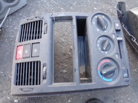 Κονσόλα Με Χειριστήρια Καλοριφέρ για HYUNDAI GETZ (2002 - 2005) (TB) ΠΑΛΕΤΑ 2 *242431* Κονσόλα Με Χειριστήρια Καλοριφέρ για HYUNDAI GETZ (2002 - 2005) (TB) ΠΑΛΕΤΑ 2 *242431*