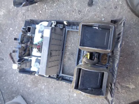 Κονσόλα Με Χειριστήρια Καλοριφέρ για HYUNDAI GETZ (2002 - 2005) (TB) ΠΑΛΕΤΑ 2 *242431* -  Κονσόλα Με Χειριστήρια Καλοριφέρ για HYUNDAI GETZ (2002 - 2005) (TB) ΠΑΛΕΤΑ 2 *242431* -
