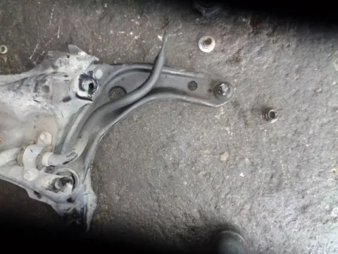 Ψαλίδι Εμπρός Δεξί για TOYOTA YARIS (2006 - 2009) (KL9) Diesel *ΔΒ* ΠΑΛΕΤΑ *264* Ψαλίδι Εμπρός Δεξί για TOYOTA YARIS (2006 - 2009) (KL9) Diesel *ΔΒ* ΠΑΛΕΤΑ *264*
