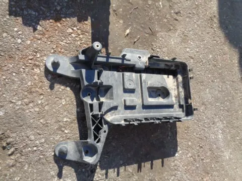Βάση Μπαταρίας για VW TIGUAN (2008 - 2012) (5N) *Δ* Βάση Μπαταρίας για VW TIGUAN (2008 - 2012) (5N) *Δ*