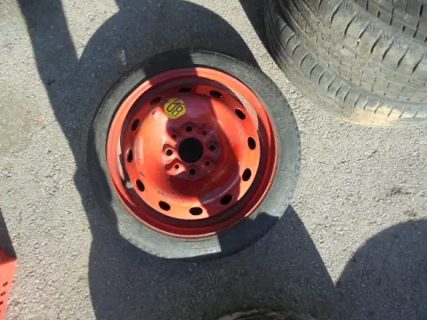 Ζαντολάστιχο 4Χ100 ΡΕΖΕΡΒΑ MICHELIN 105/70/R14 για ΔΙΕΘΝΗ *Δ* Ζαντολάστιχο 4Χ100 ΡΕΖΕΡΒΑ MICHELIN 105/70/R14 για ΔΙΕΘΝΗ *Δ*