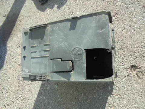 Βάση Μπαταρίας για PEUGEOT 308 (2008 - 2011) *ΔΒ* Βάση Μπαταρίας για PEUGEOT 308 (2008 - 2011) *ΔΒ*