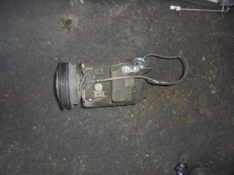 Συμπιεστής A-C (Κομπρέσορας) για AUDI A4 (1999 - 2001) (8D) Συμπιεστής A-C (Κομπρέσορας) για AUDI A4 (1999 - 2001) (8D)