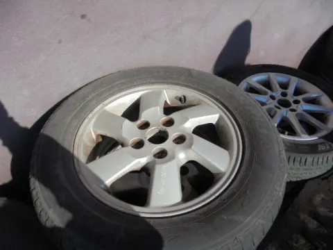 Ζαντολάστιχα 4ΑΔΑ PIRELLI 215/65/R16 * για DAIHATSU TERIOS (2006 - 2009) (J200) *Γ* Ζαντολάστιχα 4ΑΔΑ PIRELLI 215/65/R16 * για DAIHATSU TERIOS (2006 - 2009) (J200) *Γ*