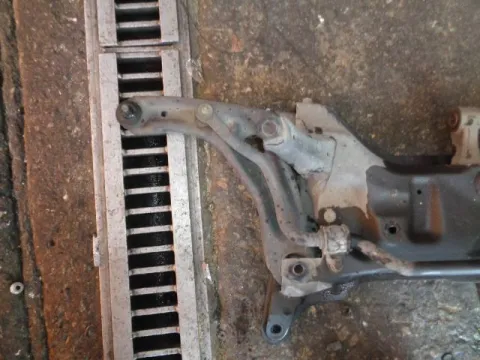 Ψαλίδι Εμπρός Αριστερό για TOYOTA AYGO (2005 - 2009) (B10) 1000 1KR-FE petrol 68 KGB10 *ΔΒ*  ΠΑΛΕΤΑ *267* Ψαλίδι Εμπρός Αριστερό για TOYOTA AYGO (2005 - 2009) (B10) 1000 1KR-FE petrol 68 KGB10 *ΔΒ*  ΠΑΛΕΤΑ *267*
