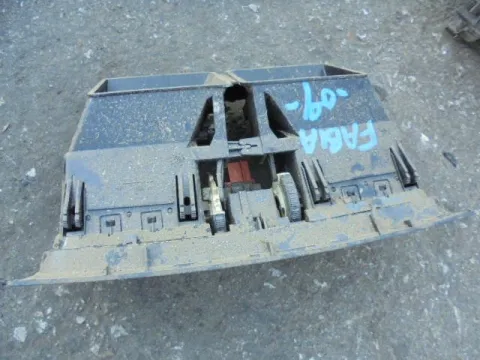 Κονσόλα Με Διακόπτη Alarm για SKODA FABIA (2007 - 2011) -  Κονσόλα Με Διακόπτη Alarm για SKODA FABIA (2007 - 2011) -