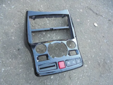 Κονσόλα Με Διακόπτη Alarm 96828913 για CITROEN C3 PICASSO (2013 -) Κονσόλα Με Διακόπτη Alarm 96828913 για CITROEN C3 PICASSO (2013 -)