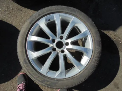 Ζαντολάστιχο 1ΤΕΜ. 5Χ112 PIRELLI 245/45/R18  ** για ΔΙΕΘΝΗ *Δ* Ζαντολάστιχο 1ΤΕΜ. 5Χ112 PIRELLI 245/45/R18  ** για ΔΙΕΘΝΗ *Δ*