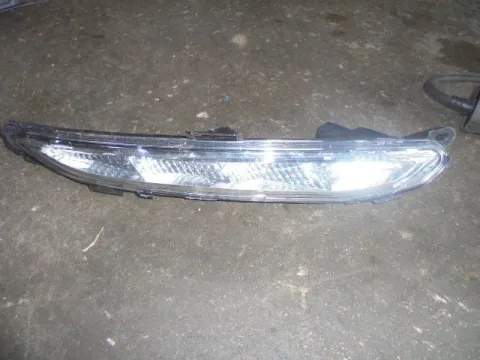 Φανάρι Εμπρός Δεξί (Φως Ημέρας) για FORD KUGA (2008 - 2012) Φανάρι Εμπρός Δεξί (Φως Ημέρας) για FORD KUGA (2008 - 2012)