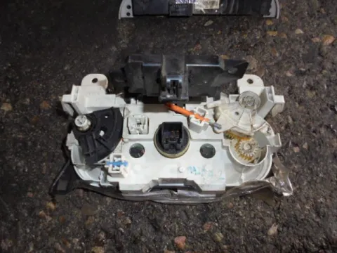 Χειριστήρια Καλοριφέρ για MAZDA 2 (2008 - 2011) (DE) ΤΕΛΑΡΟ 4*253844 -  Χειριστήρια Καλοριφέρ για MAZDA 2 (2008 - 2011) (DE) ΤΕΛΑΡΟ 4*253844 -