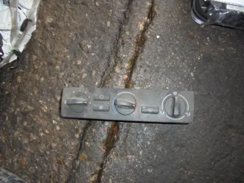 Χειριστήρια Καλοριφέρ για BMW 3 Series (1999 - 2003) (E46) Χειριστήρια Καλοριφέρ για BMW 3 Series (1999 - 2003) (E46)