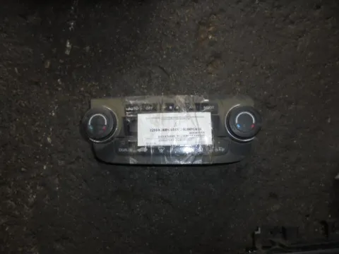 Χειριστήρια Καλοριφέρ για HONDA CRV (2002 - 2004) (RD) Χειριστήρια Καλοριφέρ για HONDA CRV (2002 - 2004) (RD)