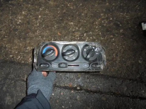 Χειριστήρια Καλοριφέρ για CHEVROLET - DAEWOO MATIZ (1998 - 2001) (M100) Χειριστήρια Καλοριφέρ για CHEVROLET - DAEWOO MATIZ (1998 - 2001) (M100)