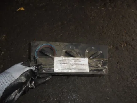 Χειριστήρια Καλοριφέρ για CADILLAC BLS (2006- )