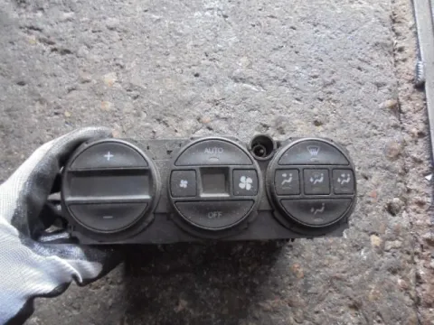 Χειριστήρια Καλοριφέρ για OPEL VECTRA (1999 - 2002) B Χειριστήρια Καλοριφέρ για OPEL VECTRA (1999 - 2002) B