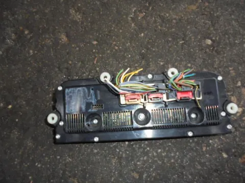 Χειριστήρια Καλοριφέρ 742410-60 για SKODA OCTAVIA (2004 - 2008) 5 (1Z3-5) -  Χειριστήρια Καλοριφέρ 742410-60 για SKODA OCTAVIA (2004 - 2008) 5 (1Z3-5) -