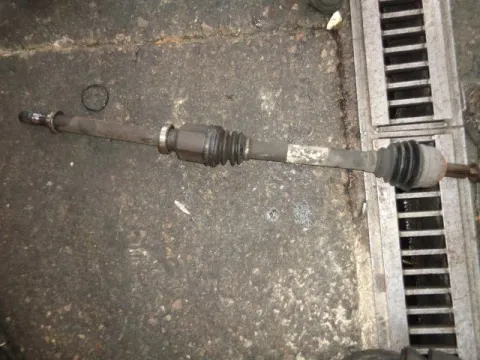 Ημιαξόνιο Εμπρός Δεξί για RENAULT SCENIC (2003 - 2006) (JM) 1600 (K4MD) Petrol 112 16V Ημιαξόνιο Εμπρός Δεξί για RENAULT SCENIC (2003 - 2006) (JM) 1600 (K4MD) Petrol 112 16V