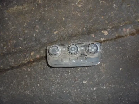 Χειριστήρια Καλοριφέρ για AUDI TT (2006 - 2011) (8J) Χειριστήρια Καλοριφέρ για AUDI TT (2006 - 2011) (8J)