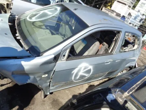 Τροπέτο Αμάξι κουφάρι Χ. Μηχανή Χ. Σασμάν Με Πίσω Άξονα Δισκόπλακες -ABS Με 2 Ζαντολάστιχα 175/65/R14 για HYUNDAI GETZ (2002 - 2005) (TB) Hatchback - 3dr *ΔΒ* -  Τροπέτο Αμάξι κουφάρι Χ. Μηχανή Χ. Σασμάν Με Πίσω Άξονα Δισκόπλακες -ABS Με 2 Ζαντολάστιχα 175/65/R14 για HYUNDAI GETZ (2002 - 2005) (TB) Hatchback - 3dr *ΔΒ* -