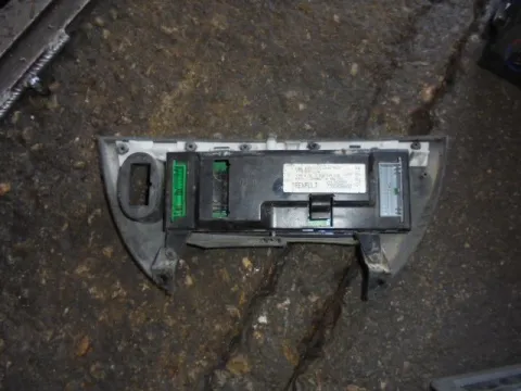Χειριστήρια Καλοριφέρ 7700435400 για RENAULT SCENIC (1999 - 2003) (JA) -  Χειριστήρια Καλοριφέρ 7700435400 για RENAULT SCENIC (1999 - 2003) (JA) -